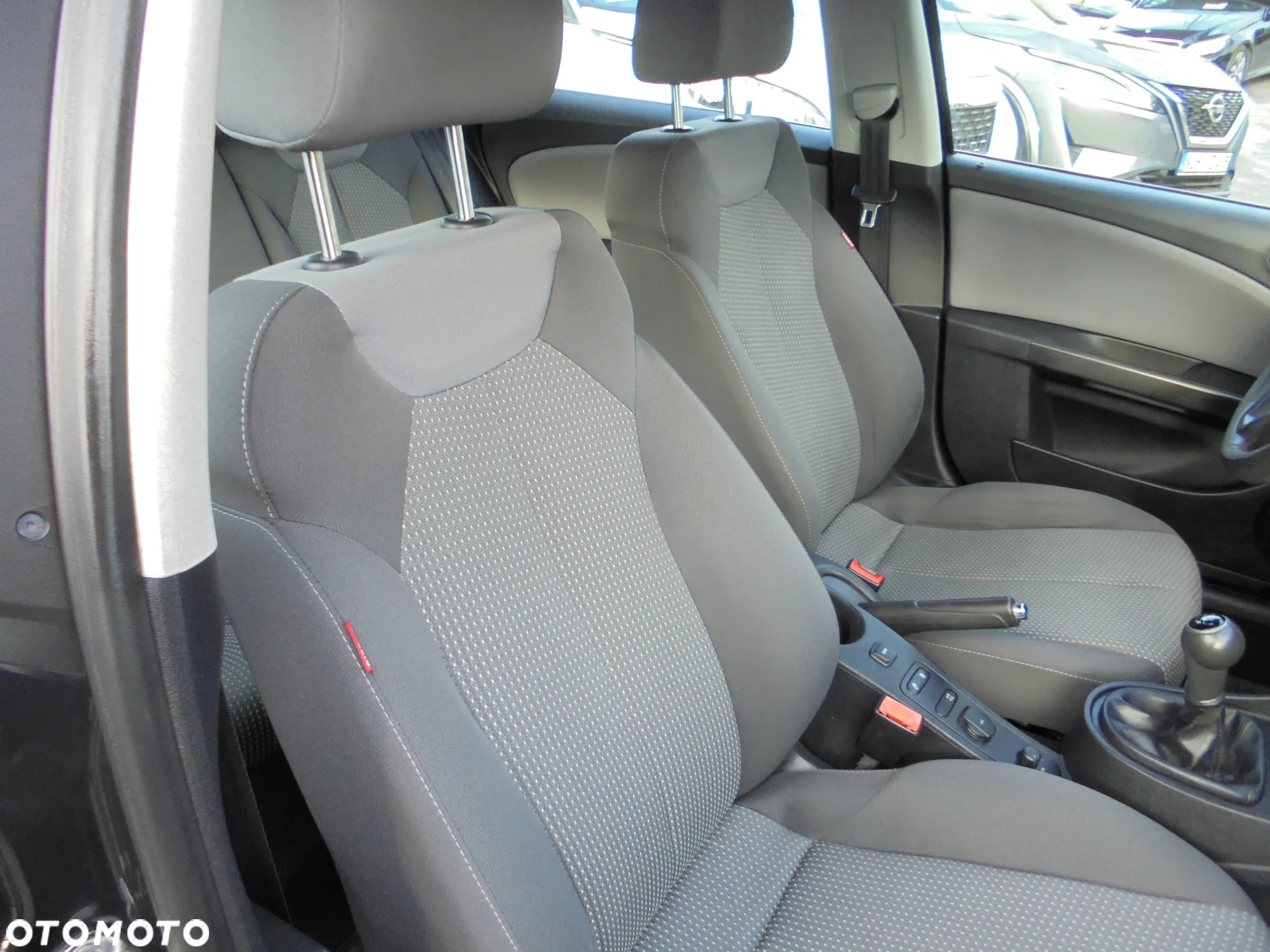 Seat Leon 1.6 TDI Style - 13