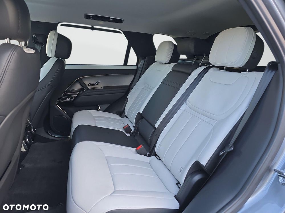 Land Rover Range Rover Sport - 25