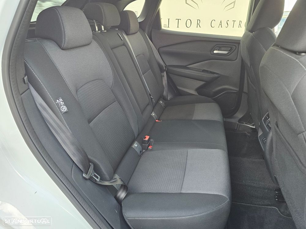 Nissan Qashqai 1.3 DIG-T N-Connecta LED - 9