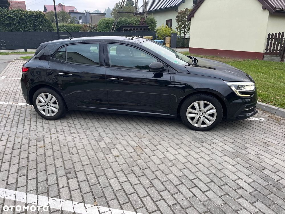 Renault Megane 1.5 Blue dCi Intens - 11