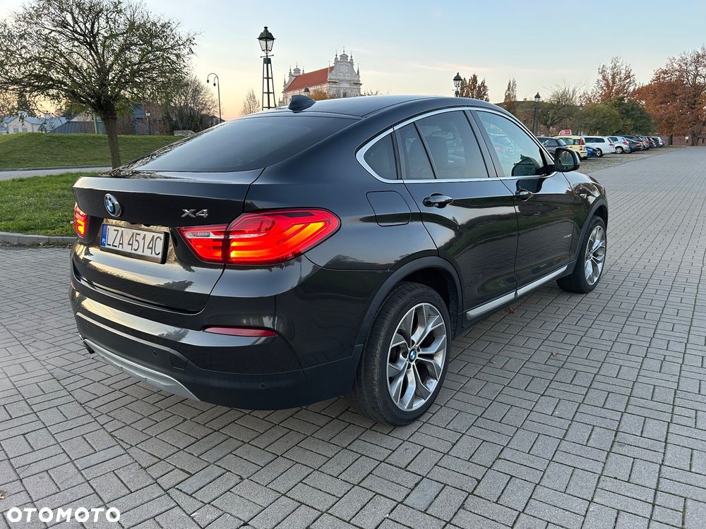 BMW X4 xDrive28i xLine - 6