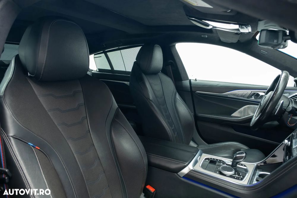 BMW M8 M850i xDrive AT - 39