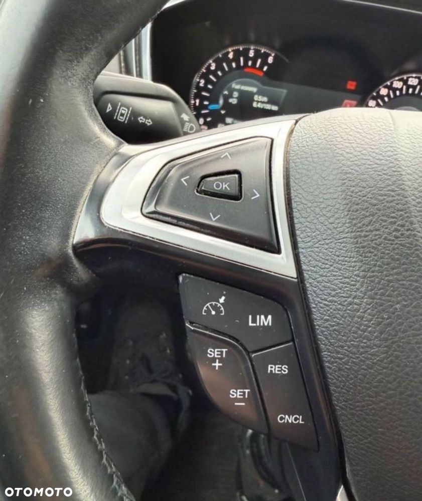 Ford Mondeo 2.0 TDCi STart-Stopp Titanium - 11