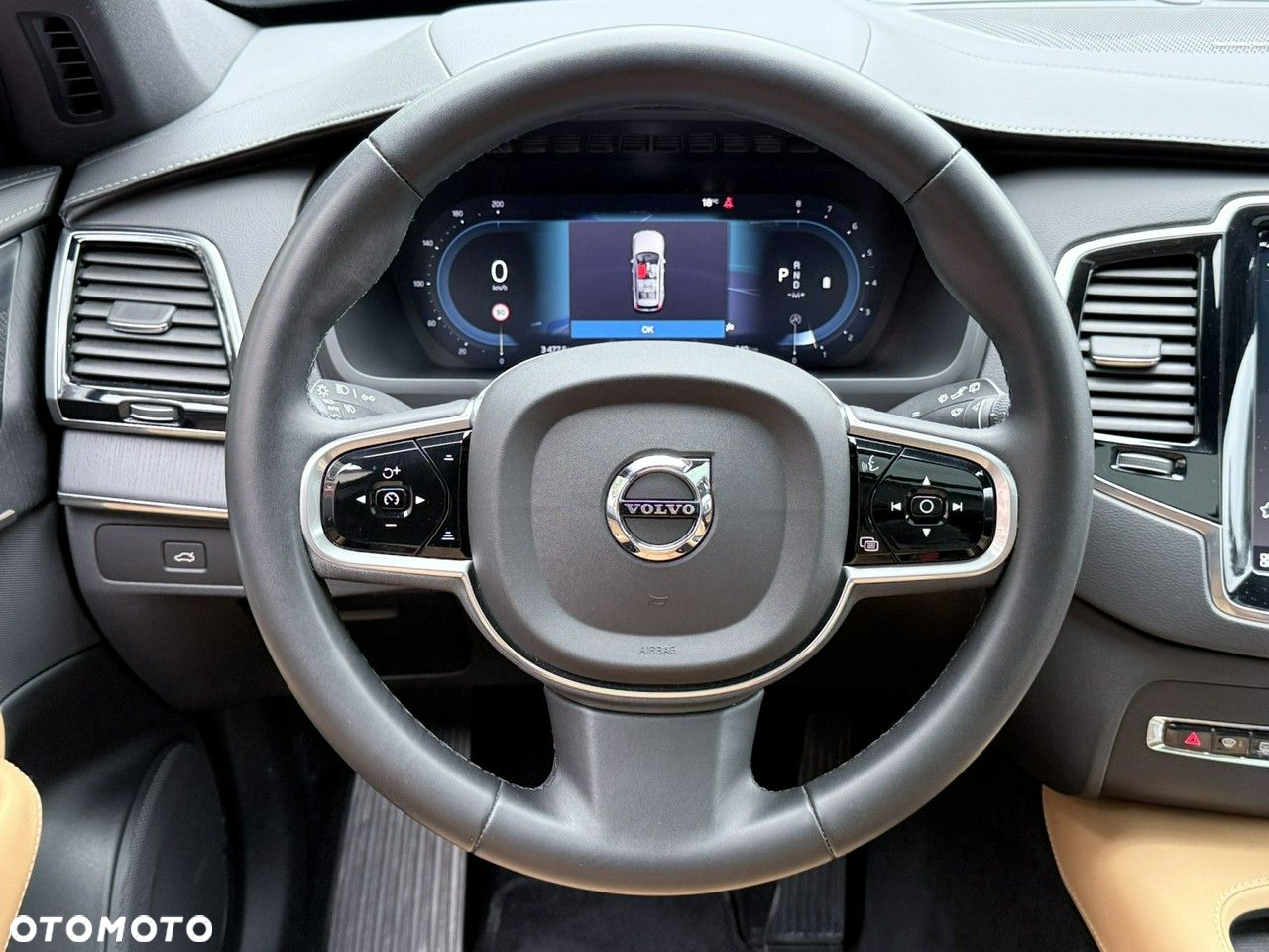 Volvo XC 90 - 31