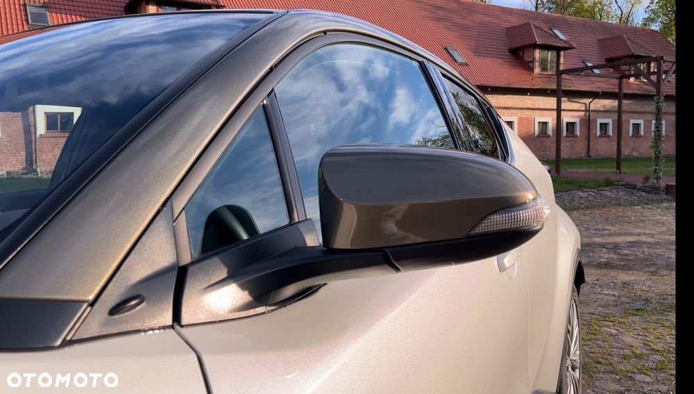 Toyota C-HR 2.0 Hybrid Executive - 15