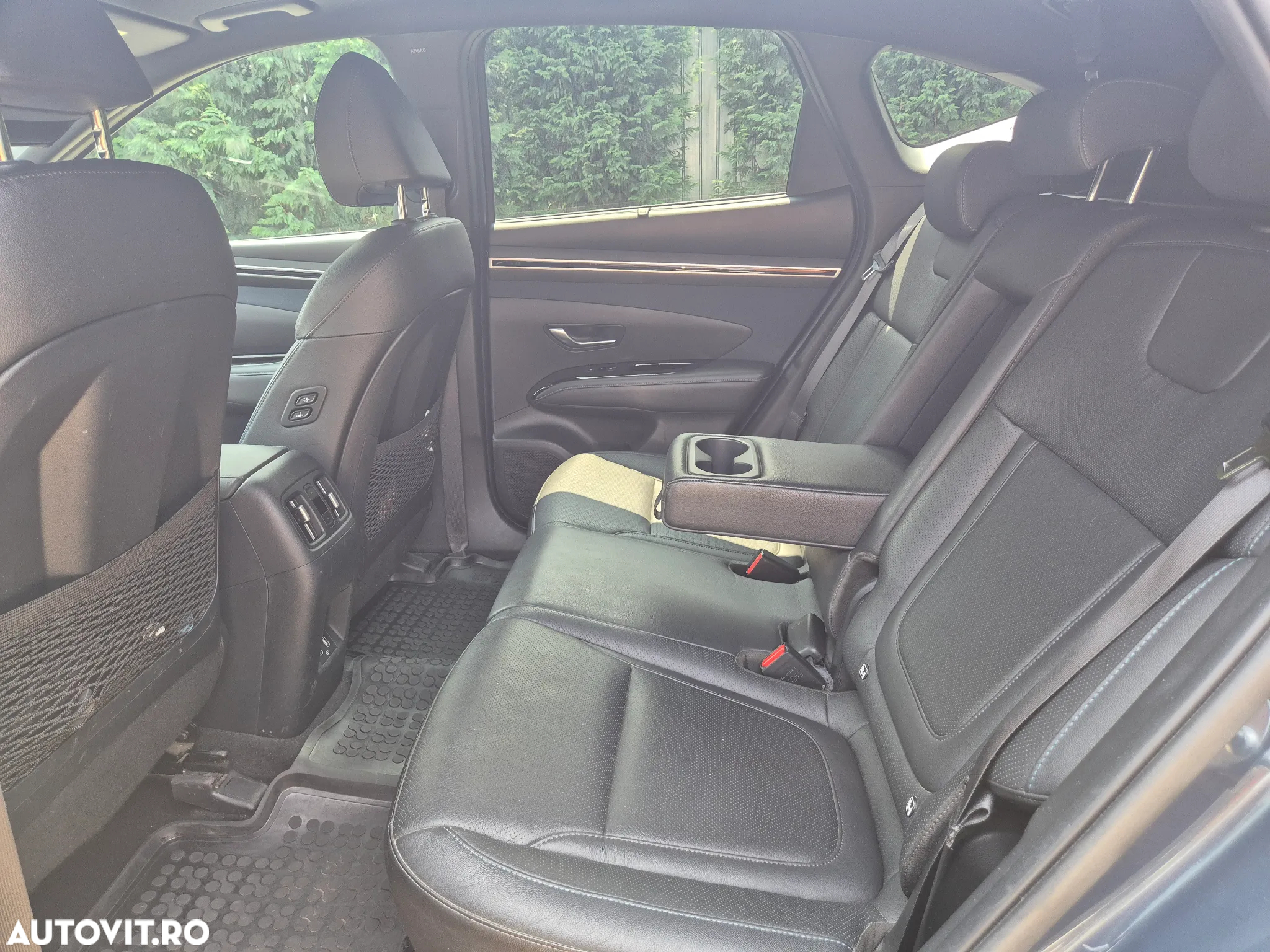 Hyundai Tucson PHEV 1.6 l 265 CP 4WD 6AT Luxury - 12