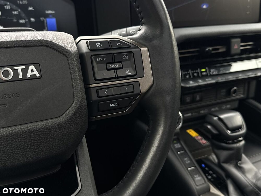 Toyota Land Cruiser LC 2.8 D-4D First Edition - 17