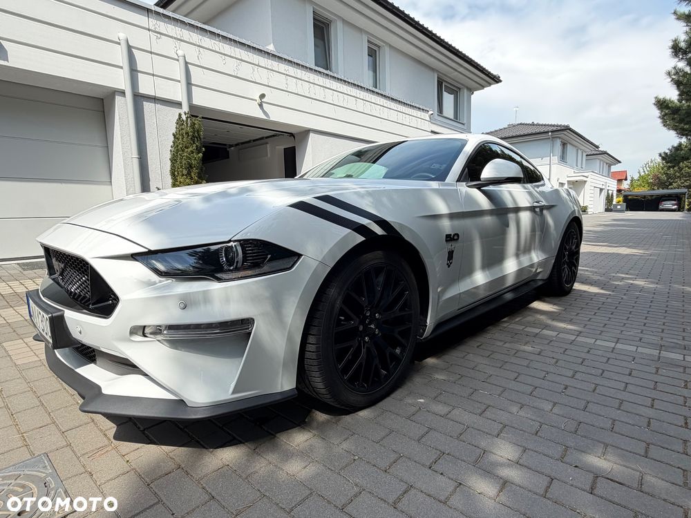 Ford Mustang 5.0 V8 GT - 3