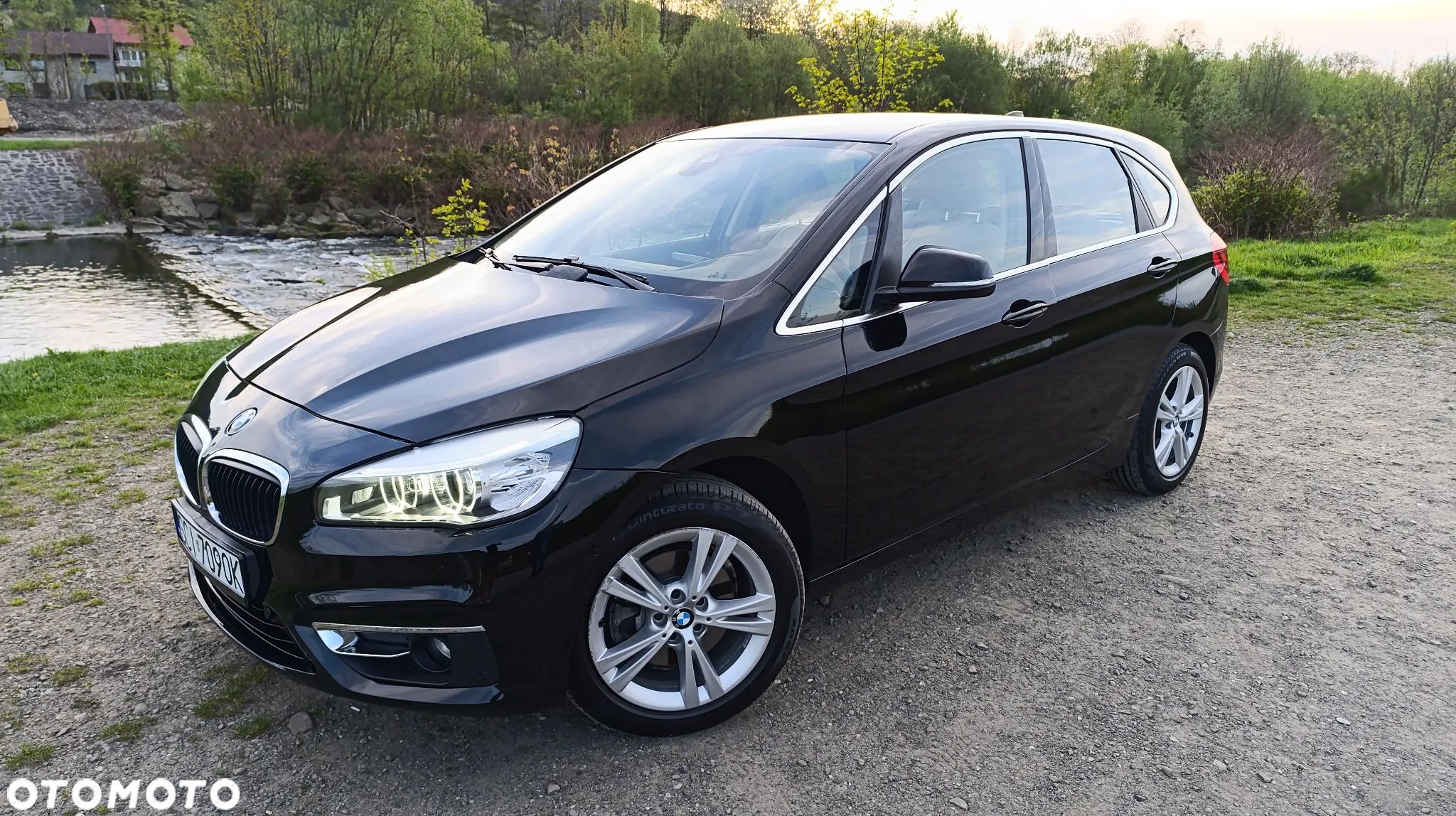 BMW Seria 2 220d Active Tourer xDrive Sport-Aut Luxury Line - 1