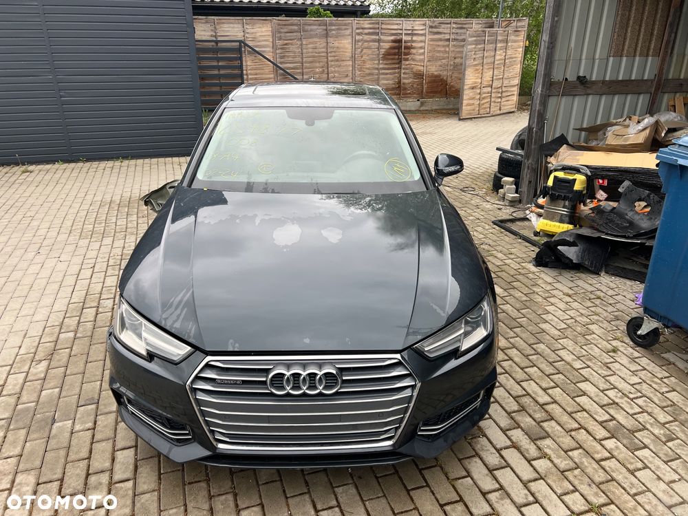 Audi A4 Limousine 2.0 TFSI quattro S tronic design - 2