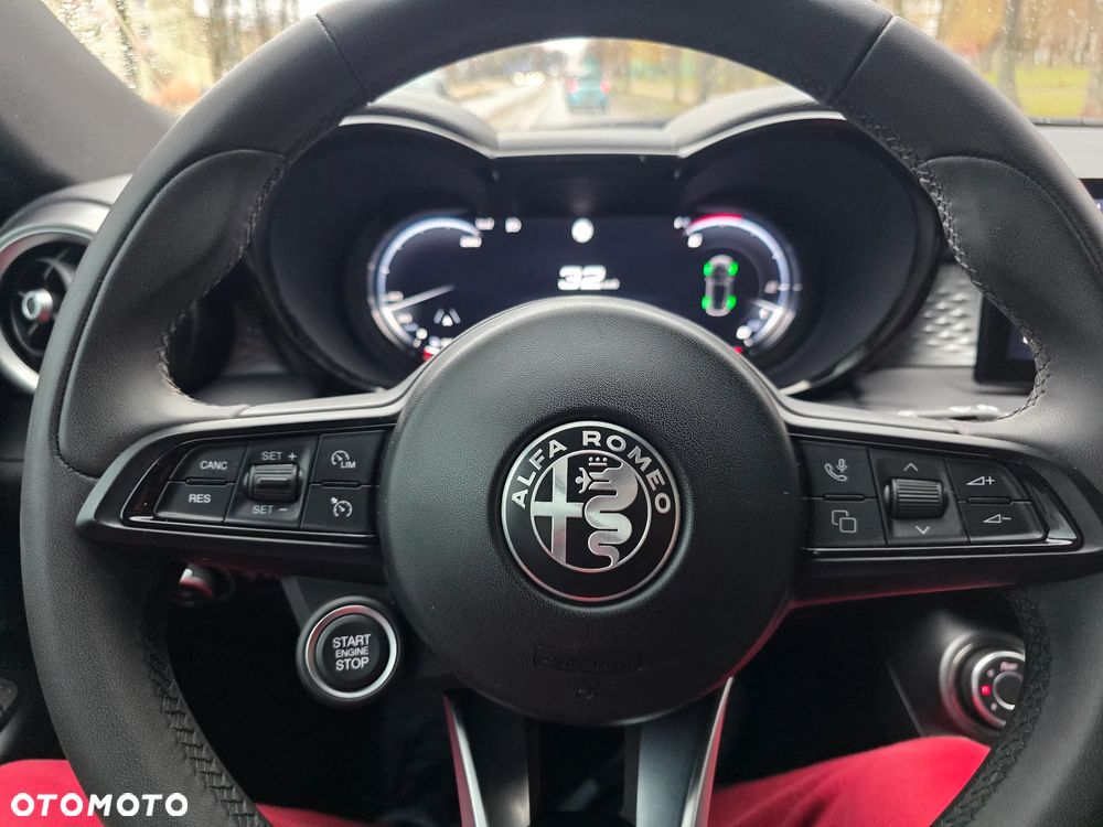 Alfa Romeo Tonale 1.6 JTD T4 Super DCT - 17