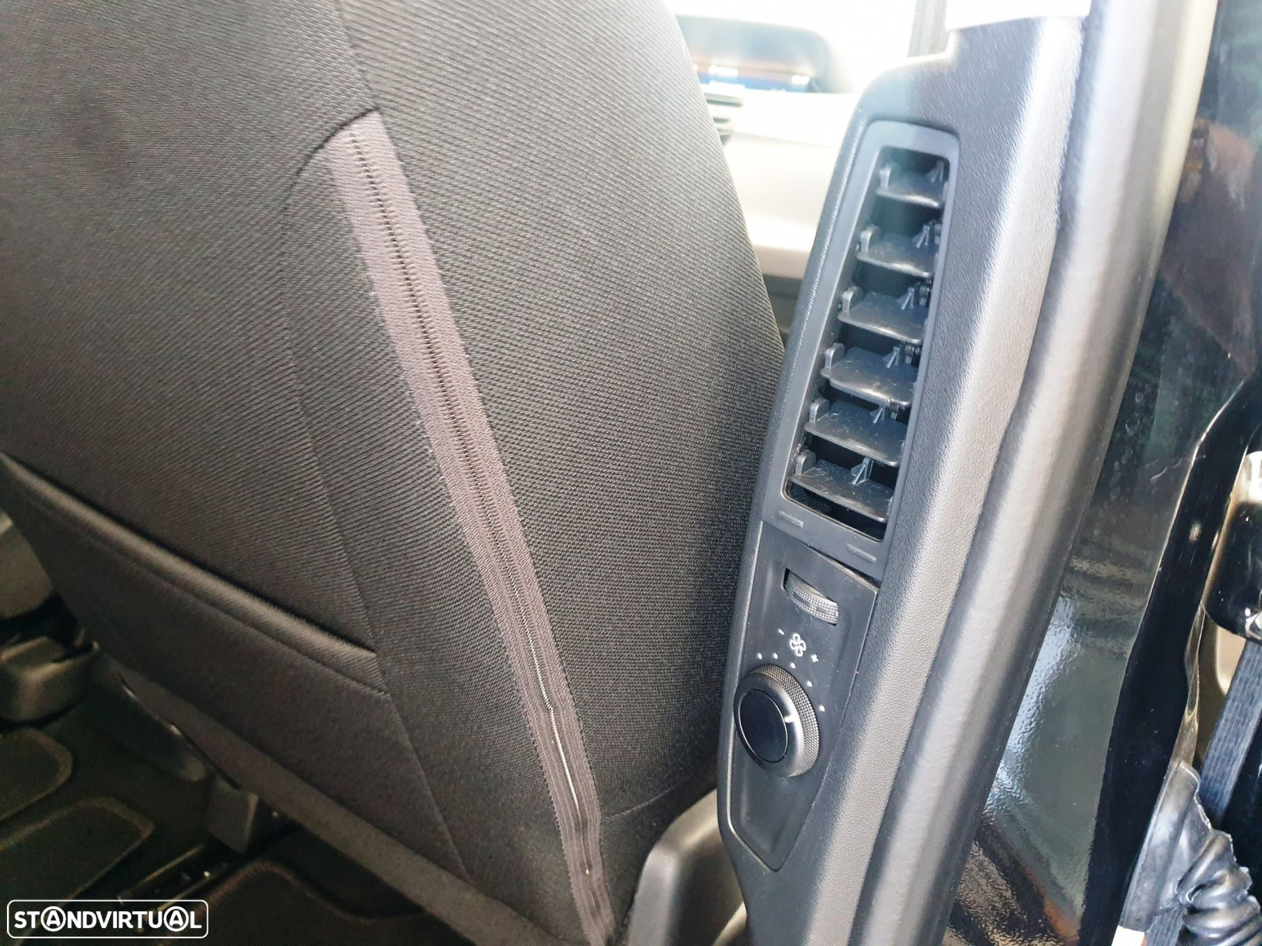 Citroën Grand C4 Spacetourer 1.5 BlueHDi Feel EAT8 - 25