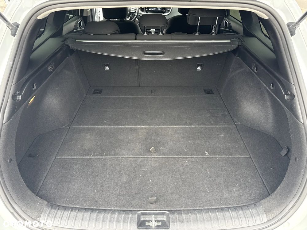 Kia Ceed 1.5 T-GDI M DCT - 17