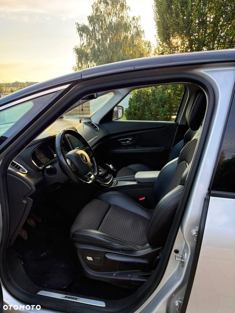 Renault Scenic 1.6 dCi Bose - 5