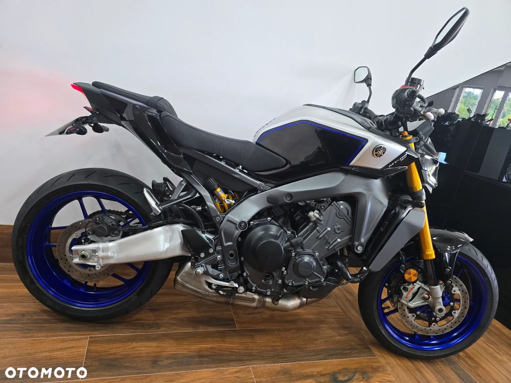 Yamaha MT - 37