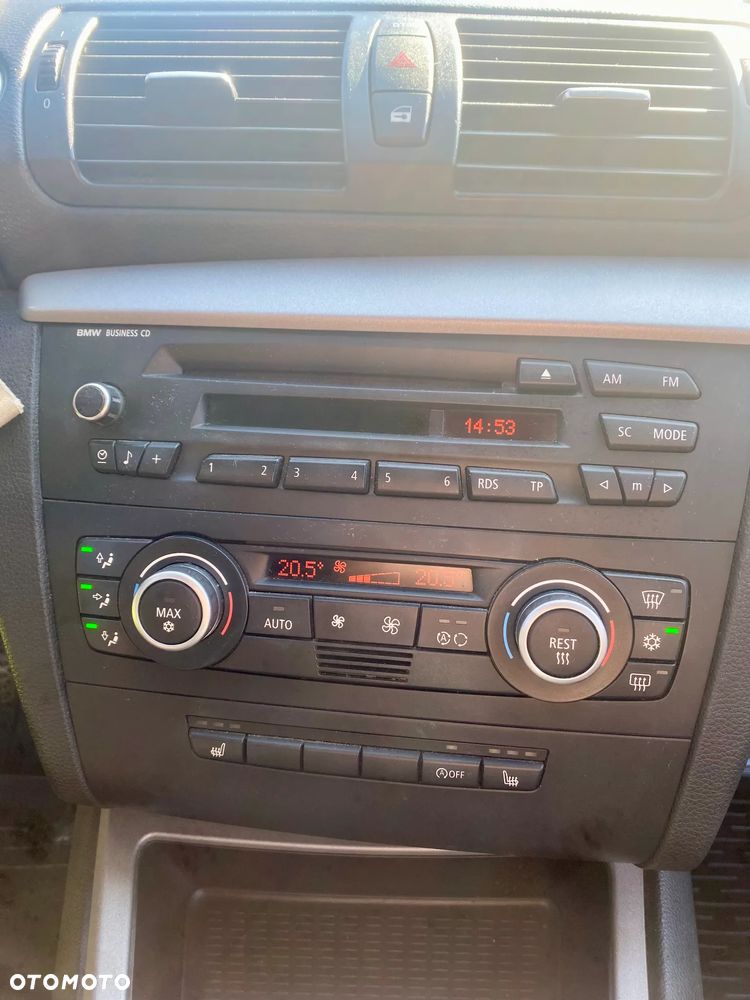 BMW Seria 1 - 16