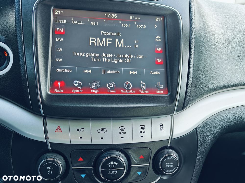 Fiat Freemont 2.0 Multijet 16V DPF Automatik Allrad Lounge - 32
