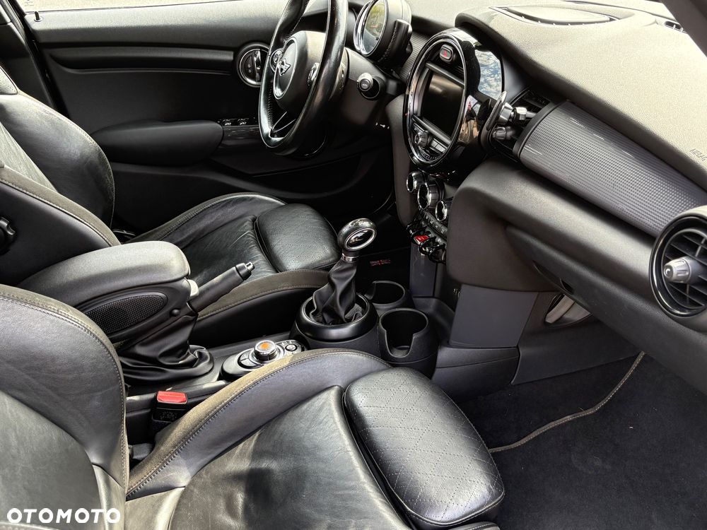 MINI Cooper Classic Trim - 8