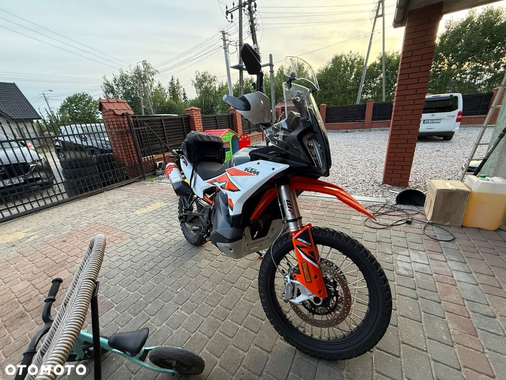 KTM Adventure - 2