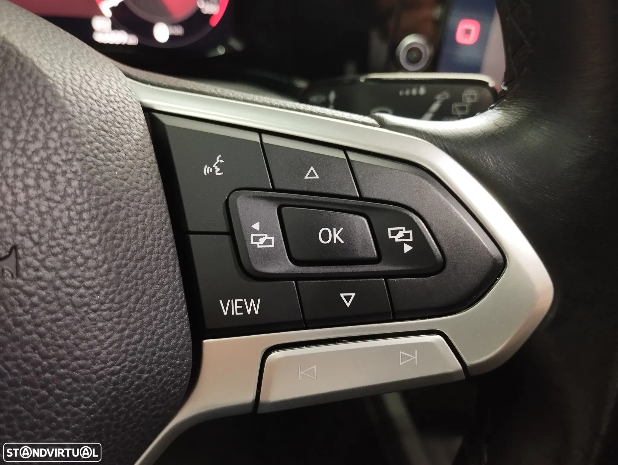 VW Golf 1.0 TSI Life - 20