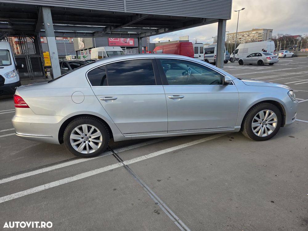 Volkswagen Passat 2.0 Blue TDI DSG SCR Comfortline - 2