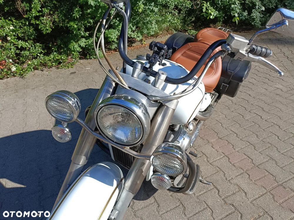 Yamaha XVZ - 1
