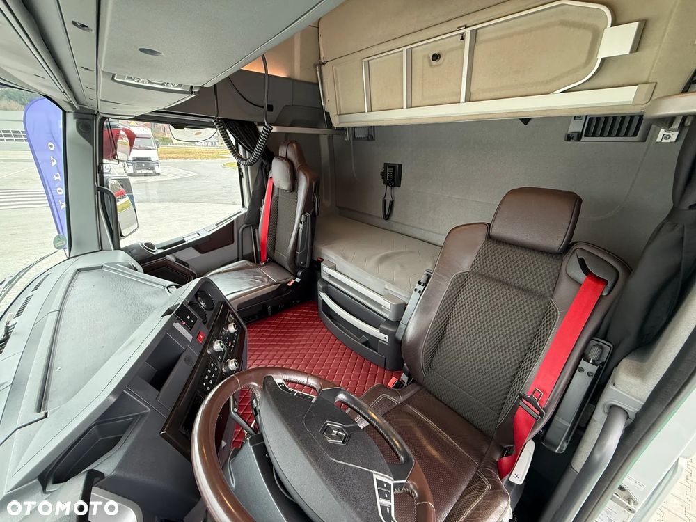Renault T460 SleeperCab / Standard / Lodówka - 10