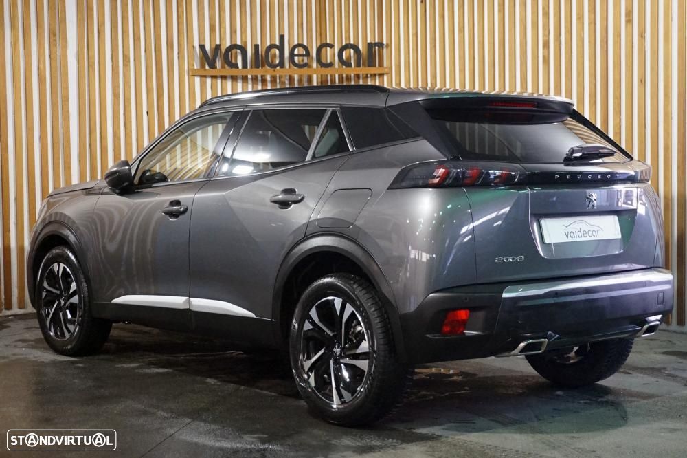 Peugeot 2008 1.2 PureTech Allure - 2