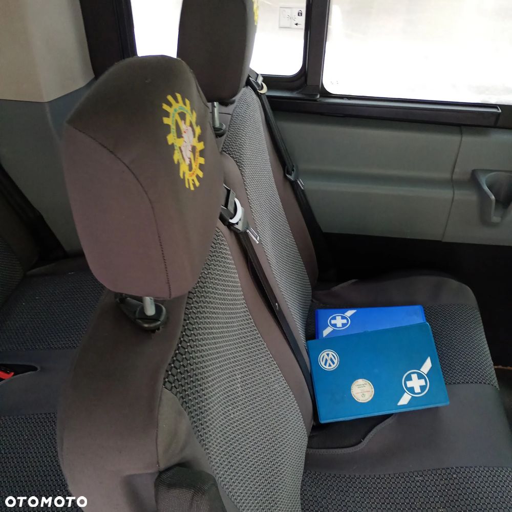 Ford Transit - 12