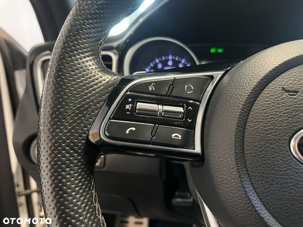 Kia ProCeed 1.4 T-GDI GT Line DCT - 24