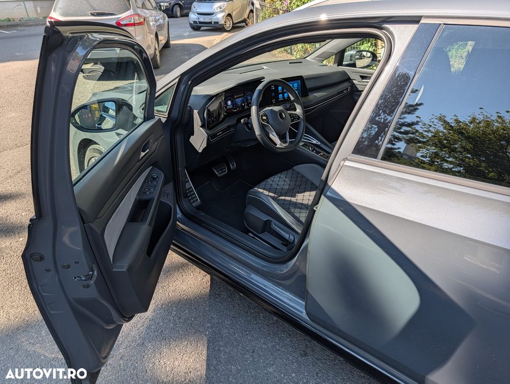 Volkswagen Golf 2.0 TDI SCR DSG R-Line - 16