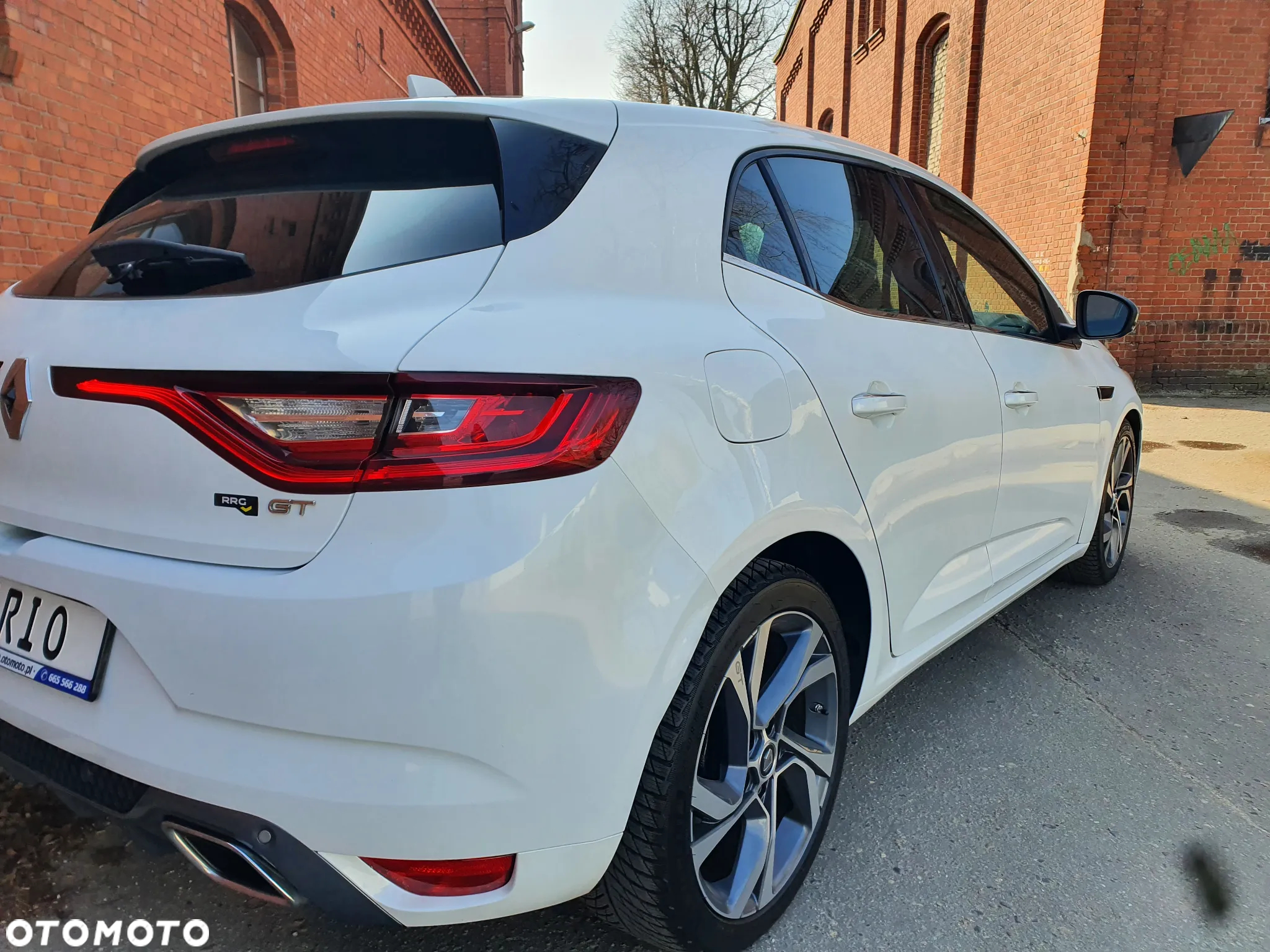 Renault Megane ENERGY dCi 165 EDC GT - 4