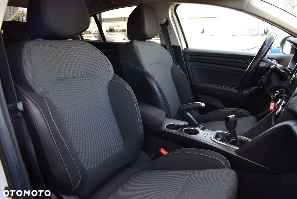 Renault Megane 1.3 TCe FAP Life - 17