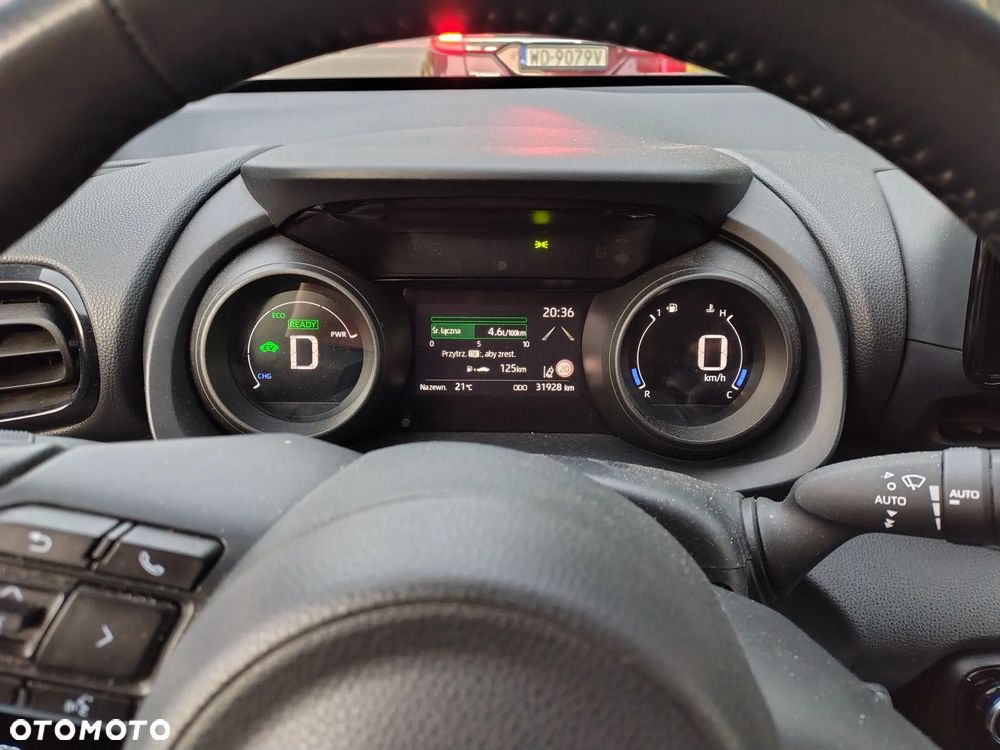Toyota Yaris 1.5 Comfort CVT - 5