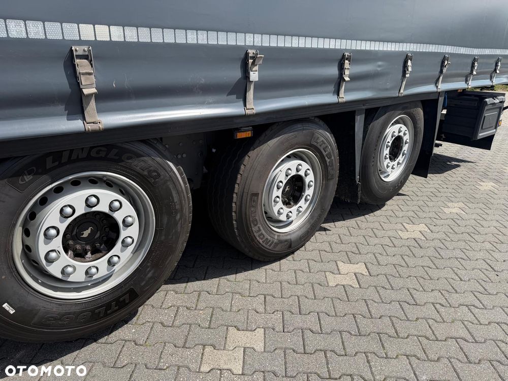 Schmitz Cargobull - 22
