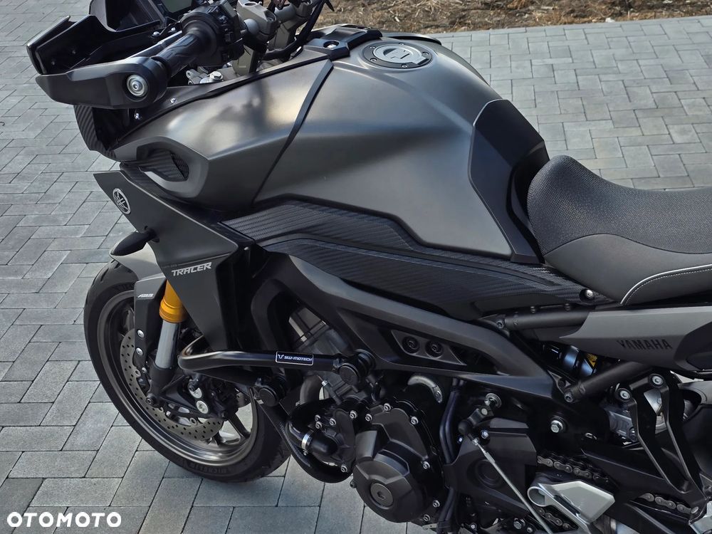Yamaha MT - 16