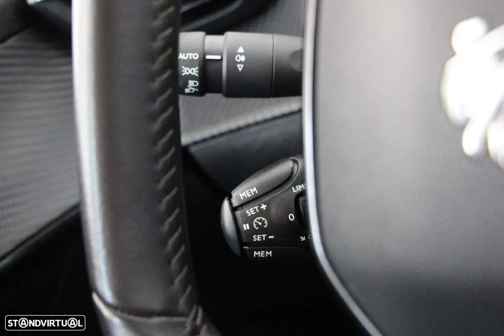 Peugeot 208 1.5 BlueHDi Active - 19