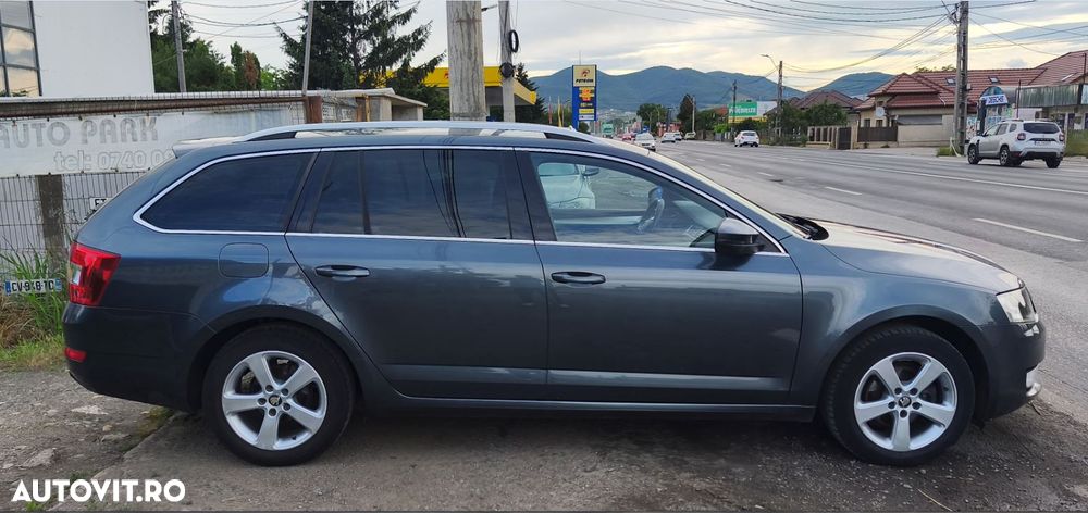 Skoda Octavia 1.6 TDI Drive - 10