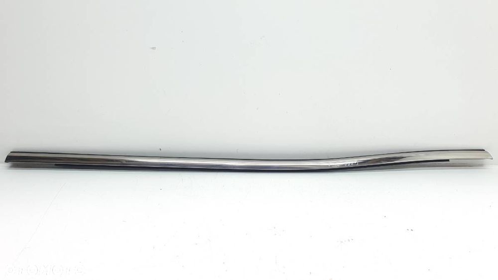 LISTWA ZGARNIACZ CHROM DRZWI TYŁ LEWA BAIC BEIJING 7 2024 X75