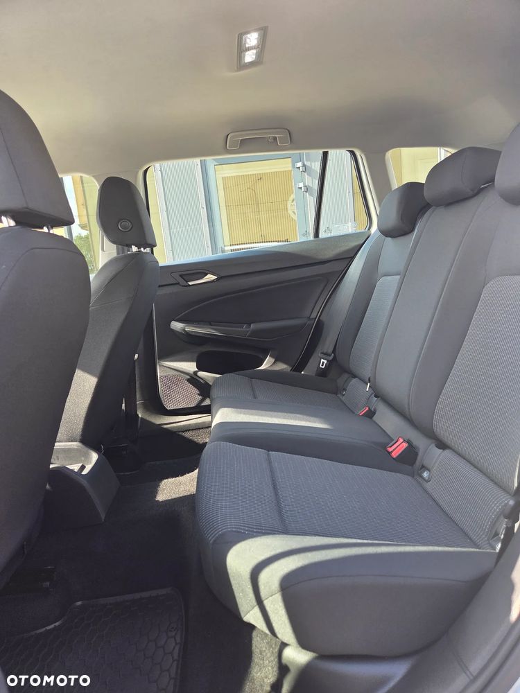 Volkswagen Golf 1.0 TSI Life - 17