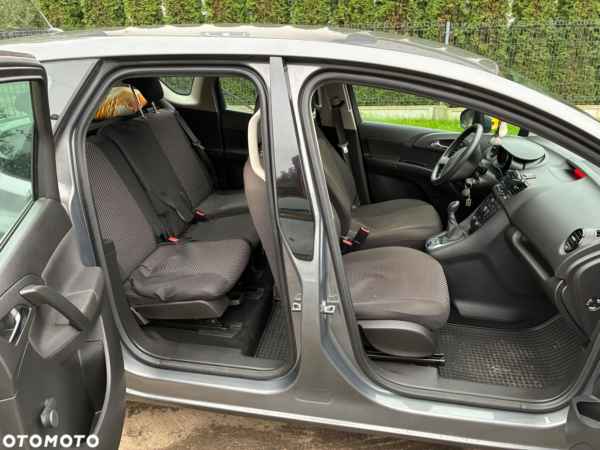 Opel Meriva 1.4 Essentia - 2