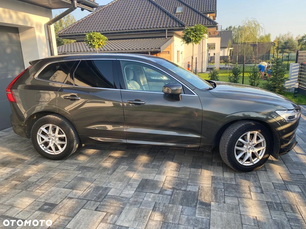 Volvo XC 60 D4 AWD Geartronic Momentum - 17