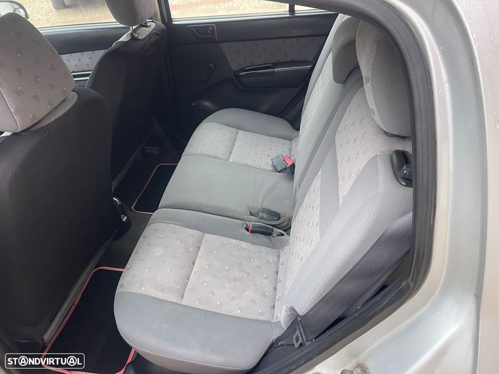 Hyundai Getz 1.1 Active - 8