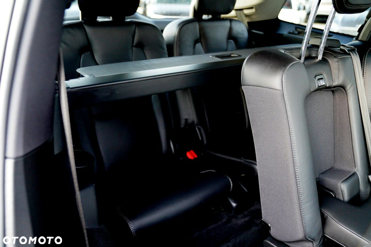 Volvo XC 90 - 39