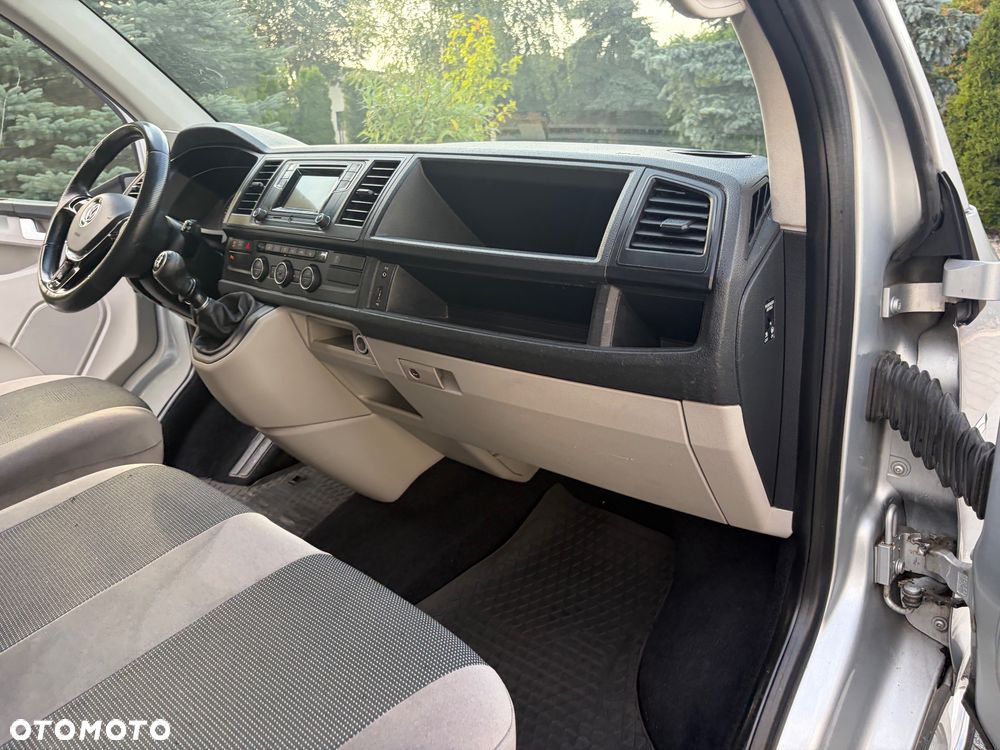 Volkswagen Caravelle 2.0 TDI L1 Highline 4Motion - 29
