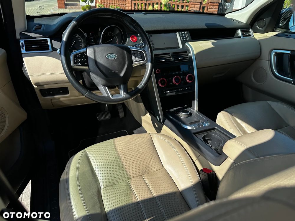 Land Rover Discovery Sport - 7