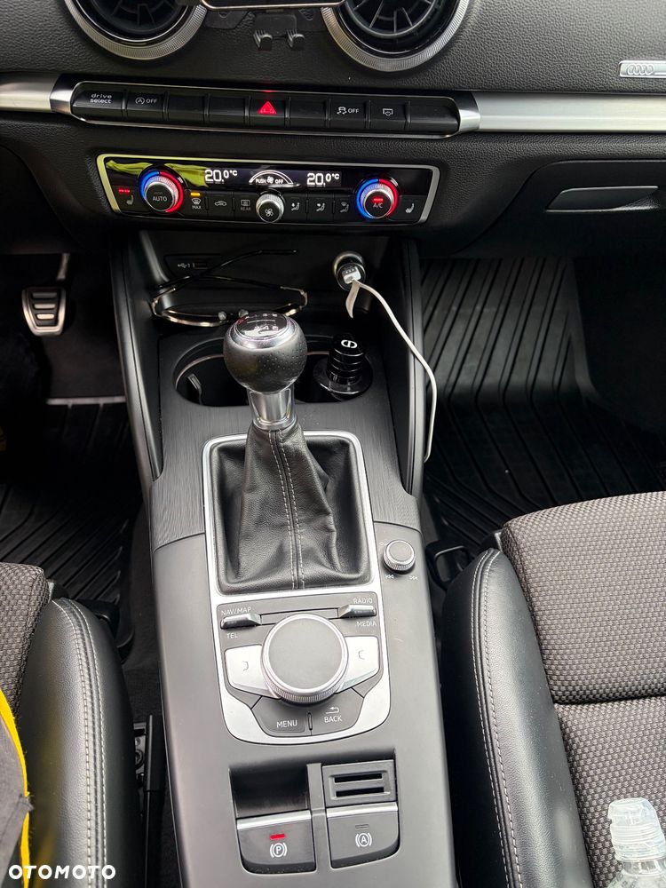 Audi A3 Sportback 1.5 TFSI cylinder on demand design - 10