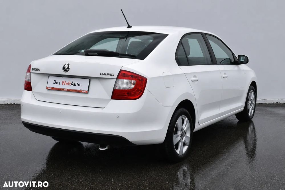 Skoda RAPID 1.2 TSI Ambition - 4