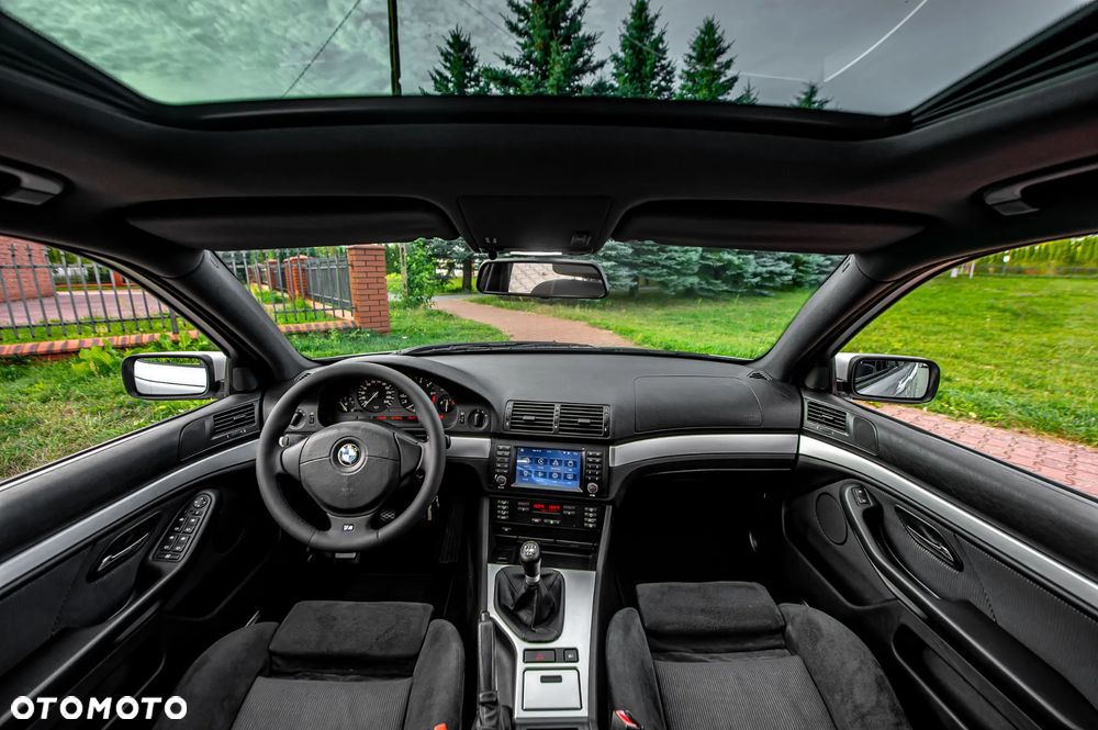 BMW Seria 5 523i - 29