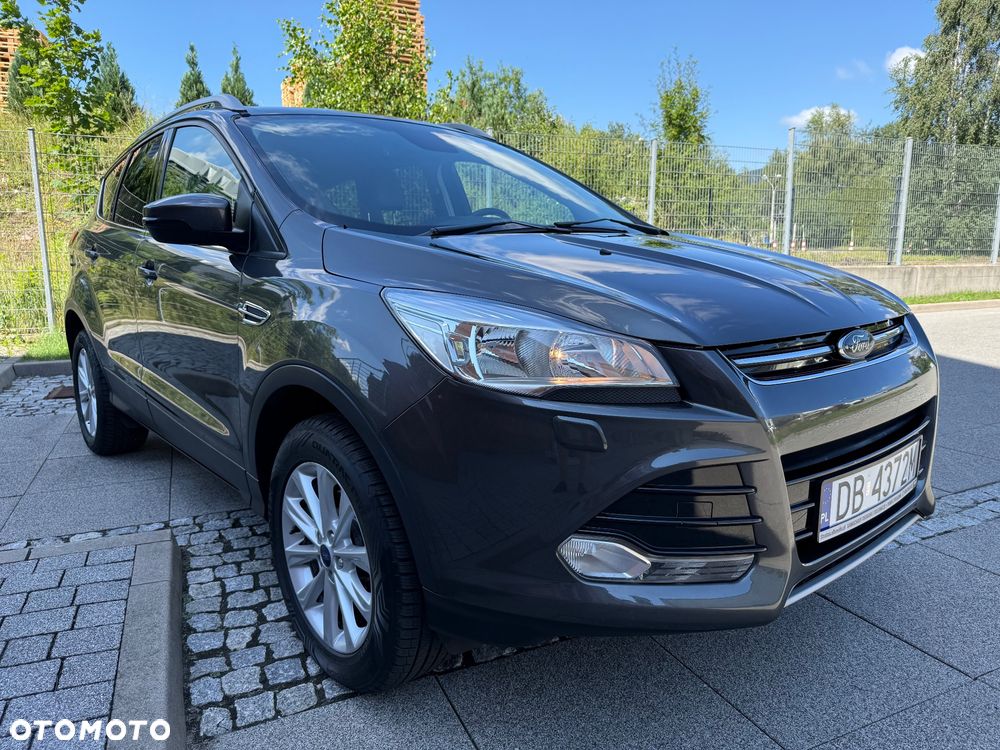 Ford Kuga 1.5 EcoBoost 2x4 Titanium - 3